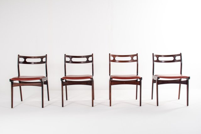 model-138-dining-chairs-in-