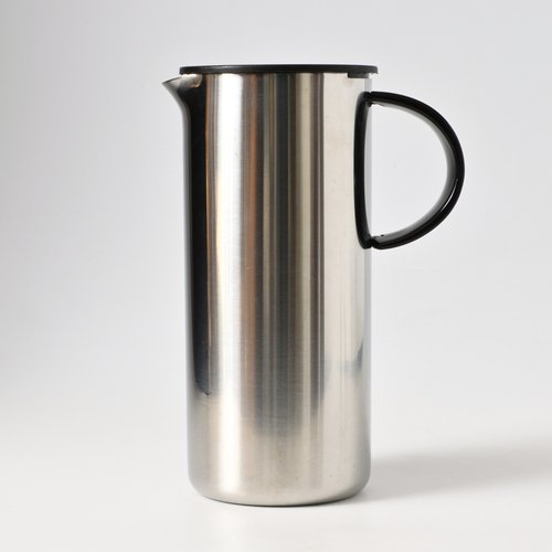 stainless-steel-jug-by-erik-