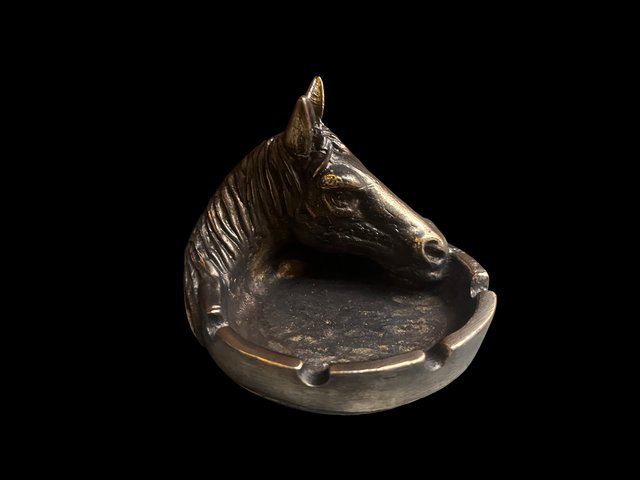 Brass Horse Head Ashtray for sale at Pamono