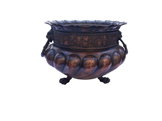 plants pots sale Buy Extra Large Cone Planter Set of 4 in Clay – PLANTATOREM main image 1
