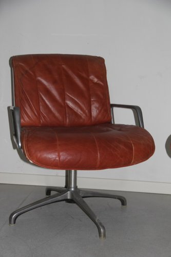 Italian Leather Desk Chairs 1960s Set Of 2 For At Pamono Italian Leather Desk Chairs 1960s Set