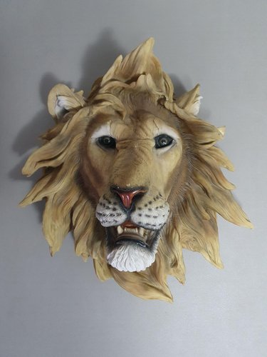 resin-epoxy-wall-lion-head.jpg