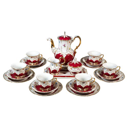 Meissen B-Shape Coffee Service for 6 with Purple, Gilt and Flower
