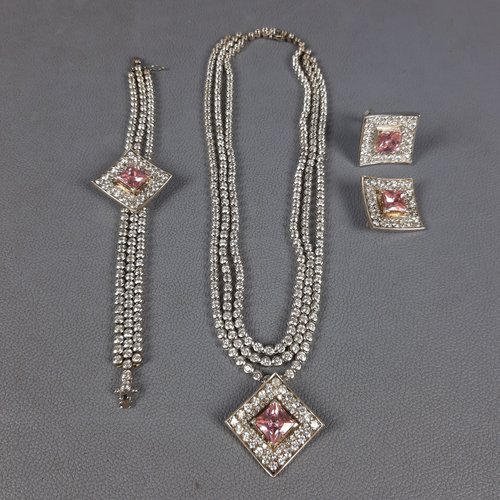 Boutons de manchette HERMÈS en argent et onyx