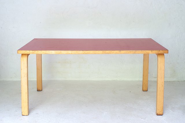 writing-table-by-alvar-aalto-