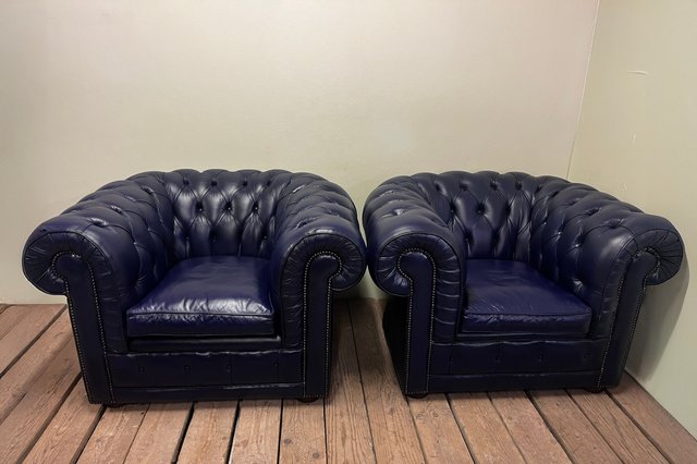 Chesterfield Club Chairs, 1980s, Set of 2 for sale at Pamono