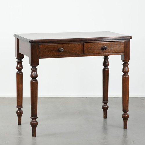 Table ébonisée de style Godwin, C.C. - En vente sur France