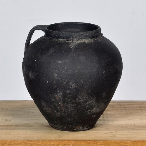 Antique Earthenware Pot from Moldova, 1850s for sale at Pamono display picture 1