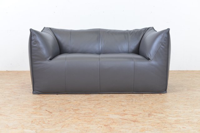 Le Bambole Leather Sofa By Mario Bellini For B Italia 1972 Le Bambole Leather Sofa By Mario Bellini For B Italia 1972 At Pamono