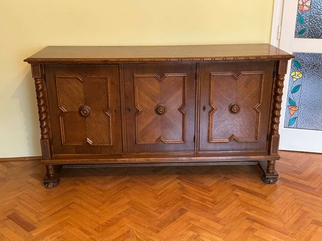 dresser in spanish Heavily Carved Style 4 Drawers Commode Chest of Drawers Cabinet Measures 66W x 22D x 36H 20th Century Catalán Spanish Dresser