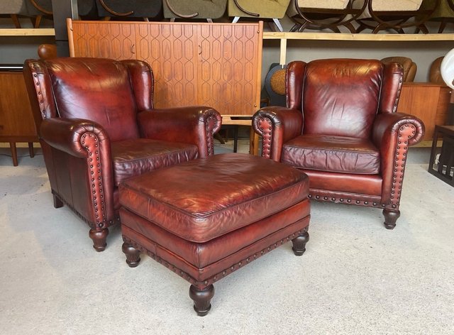 hadel　オットマン wesley-hall-chairs-with-