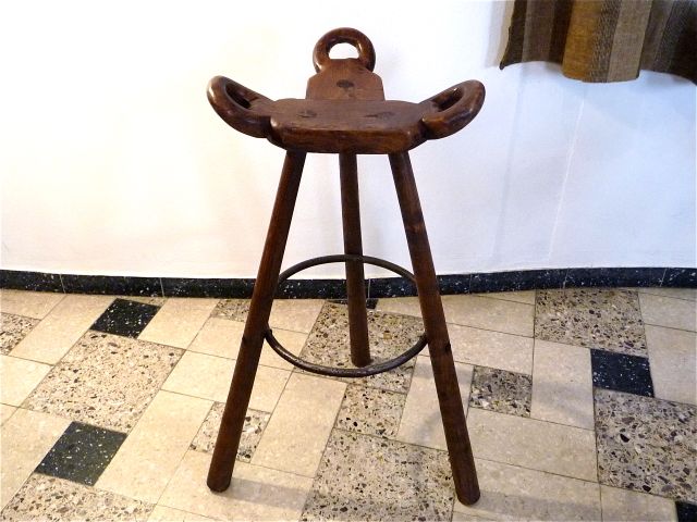 Spanish Brutalist Marbella Bar Stools 1960s Set Of 4 For At Spanish Brutalist Marbella Bar Stools 1960s Set Of 4 For At Pamono