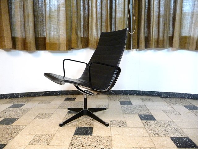 Ea 116 Aluminium Group Lounge Chair By Charles Ray Eames For Herman Miller 1960s