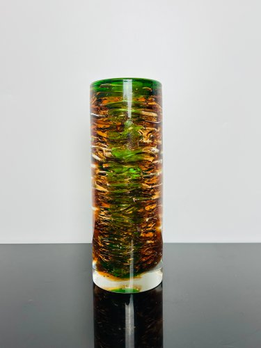 Model 6823 Uranium Art Glass Whirlpool Vase by František Vízner