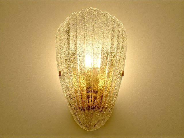 Murano Glass Wall Lamp in Dew Glass from Barovier & Toso, 1970s