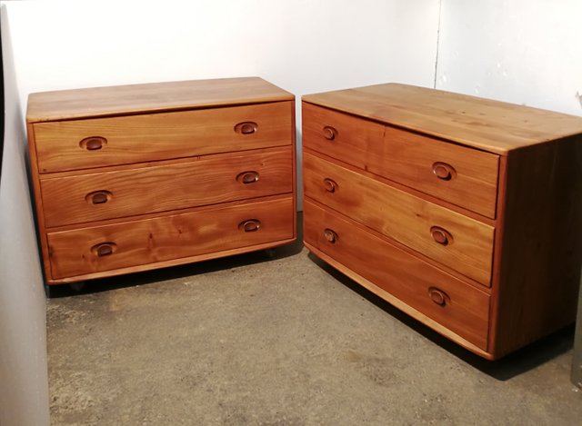 412 Chest Of Drawers By Lucian Ercolani For Ercol 1960s For Sale