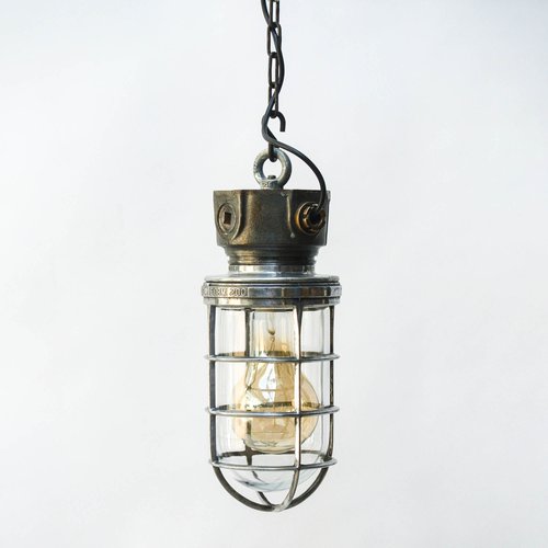 Industrielle feuerfeste Mid Century Lampe bei Pamono kaufen Industrielle feuerfeste Mid Century Lampe bei Pamono kaufen