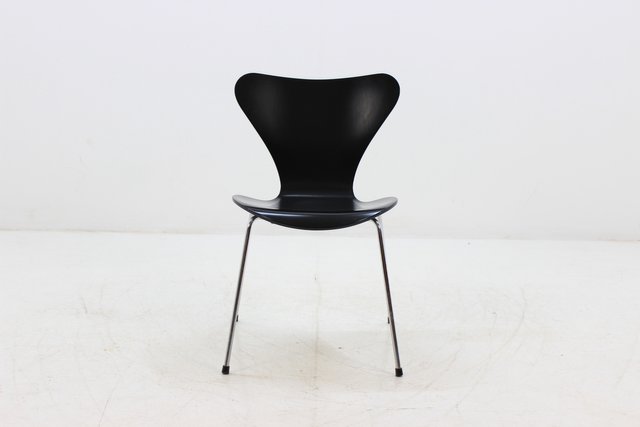 series 7 chair vintage series chair by arne jacobsen for fritz hansen sale at pamono series 7 chair vintage series chair by arne jacobsen for fritz hansen sale at pamono