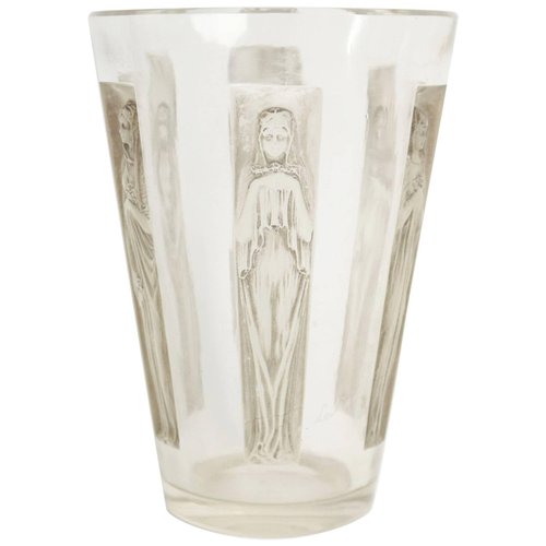 Vase avec Six Figurines Vintage par René Lalique en vente sur Pamono