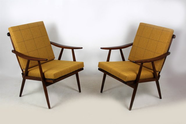 Fauteuils Boomerang en Bois avec Coussins à Carreaux de TON, 1970s, Set de 2 Fauteuils Boomerang en Bois avec Coussins à Carreaux de TON, 1970s, Set de 2