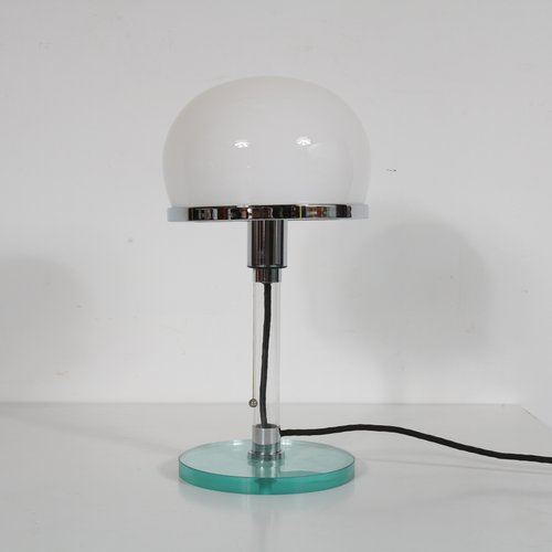Lámpara de mesa Bauhaus de Wilhelm Wagenfeld, años 80 en venta en Pamono