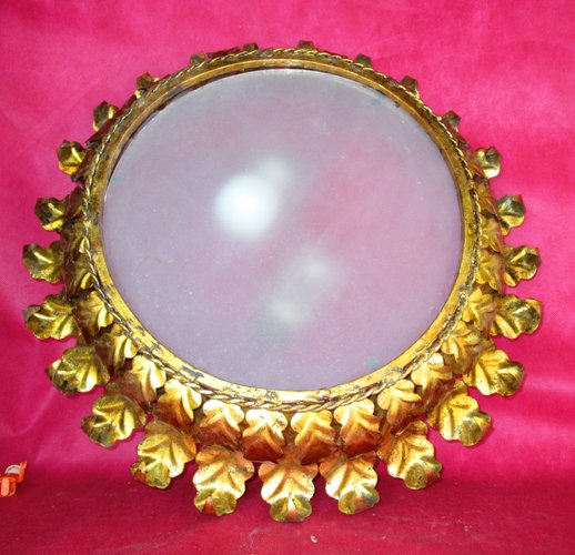 Goldene spanische Mid-Century Deckenlampe aus Eisen bei Pamono kaufen