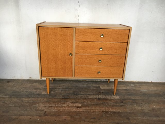 Vintage Modernist Light Oak Chest Of Drawers 1950s For Sale At Pamono