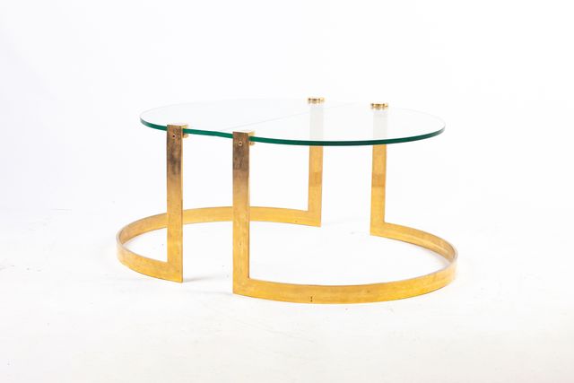 Goldene Couchtische von Ronald Schmitt, 1970er, 2er Set bei Pamono kaufen