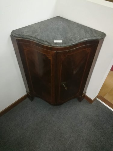 Kleiner Eckschrank Holz