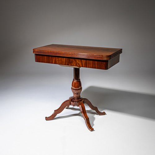 ヴィンテージgame table antique-german-game-table.jpg