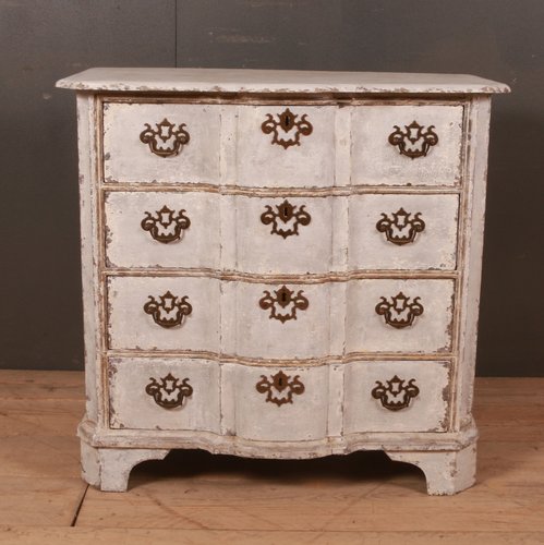 Antique Serpentine Dresser 1780s For Sale At Pamono