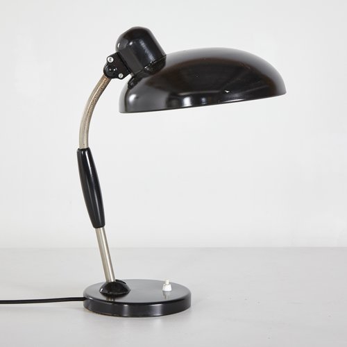 Bauhaus Modell 2035 TL122 Tischlampe aus verchromtem ...