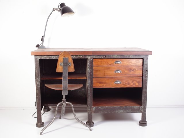 Vintage Industrial Desk Chair Set For At Pamono Vintage Industrial Desk Chair Set For