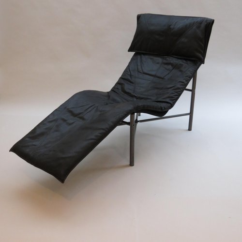 Swedish Black Leather Chaise Lounge By Tjord Bjorklund For Ikea