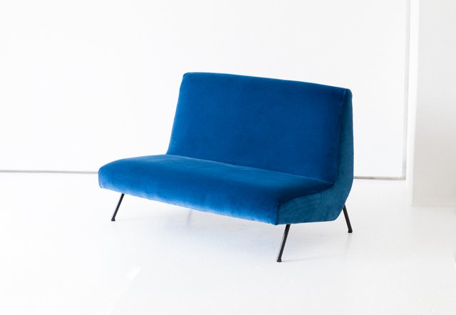 Mid Century Italian Blue Velvet 2 Seater Sofa 1950s For Sale At Pamono