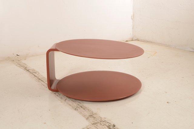 Runder Italienischer Vintage Couchtisch Aus Holz Rotem Glas 1970er Bei Pamono Kaufen