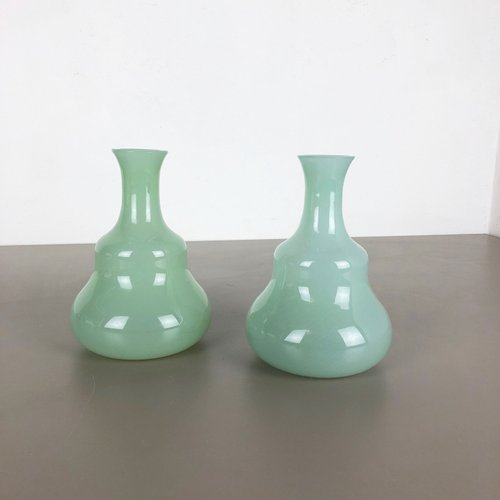 Mid Century Murano Opaline Glass Vases by Gino Cenedese for CENEDESE MURANO ART GLASS VASE | Mid century modern design