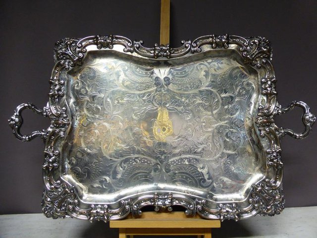 Plateau Ovale En Aluminium Argenté - 56 Cm - Fait Main - Poignées Latérales - Décoration De Table Noël, Salon, Salle à Manger