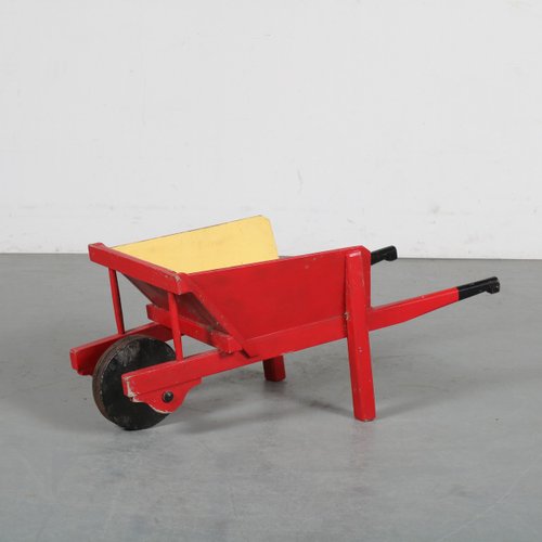 childrens wheelbarrow