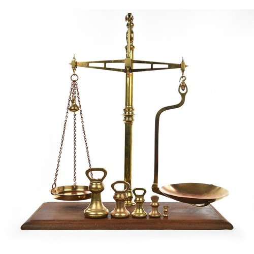 Hunt & Co English Brass Scale, 1920s