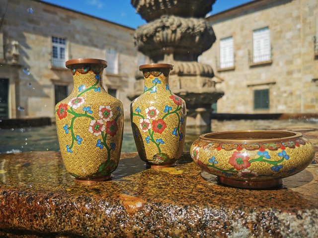 mid-century-japanese-vases-set