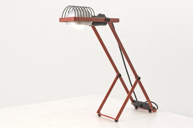 Italienische Rote Sintesi Tischlampe von Ernesto Gismondi für Artemide