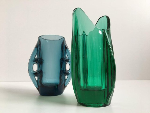 Lens Glass Vases from Sklo Union, Czechoslovakia, 1950s, Set of 2 Lens Glass Vases from Sklo Union, Czechoslovakia, 1950s, Set of 2