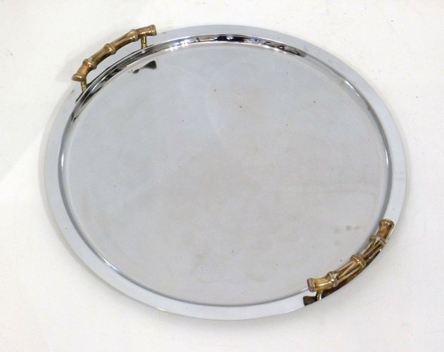 large round tray