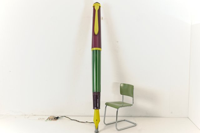 Giant Illuminating Advertisement Fountain Pen from Günther Wagner