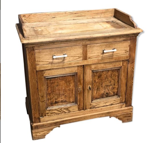 Dutch dresser Clearance