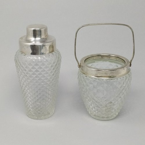 cocktail shaker and ice bucket set