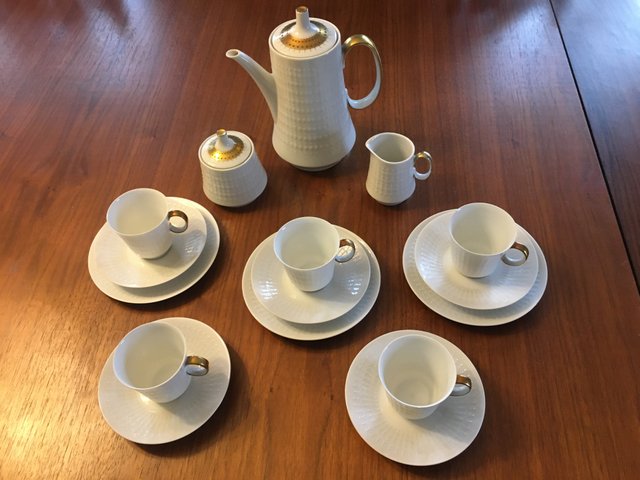 Porcelain Tea Set for People from Hutschenreuther, 1930s, Set of