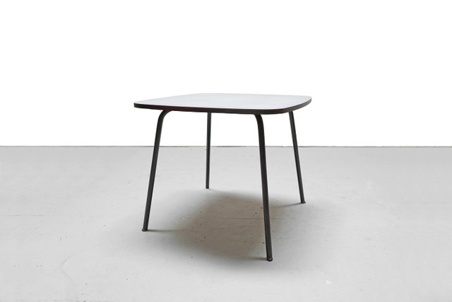 Bauhaus Dining Table from Thonet, 1950s en vente sur Pamono Table d'appoint ou guéridon rond WOLFGANG structure en bois