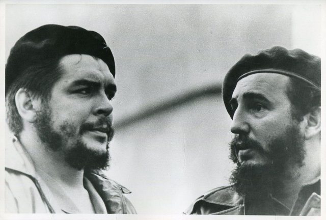 Che Guevara And Fidel Castro 1959 For Sale At Pamono